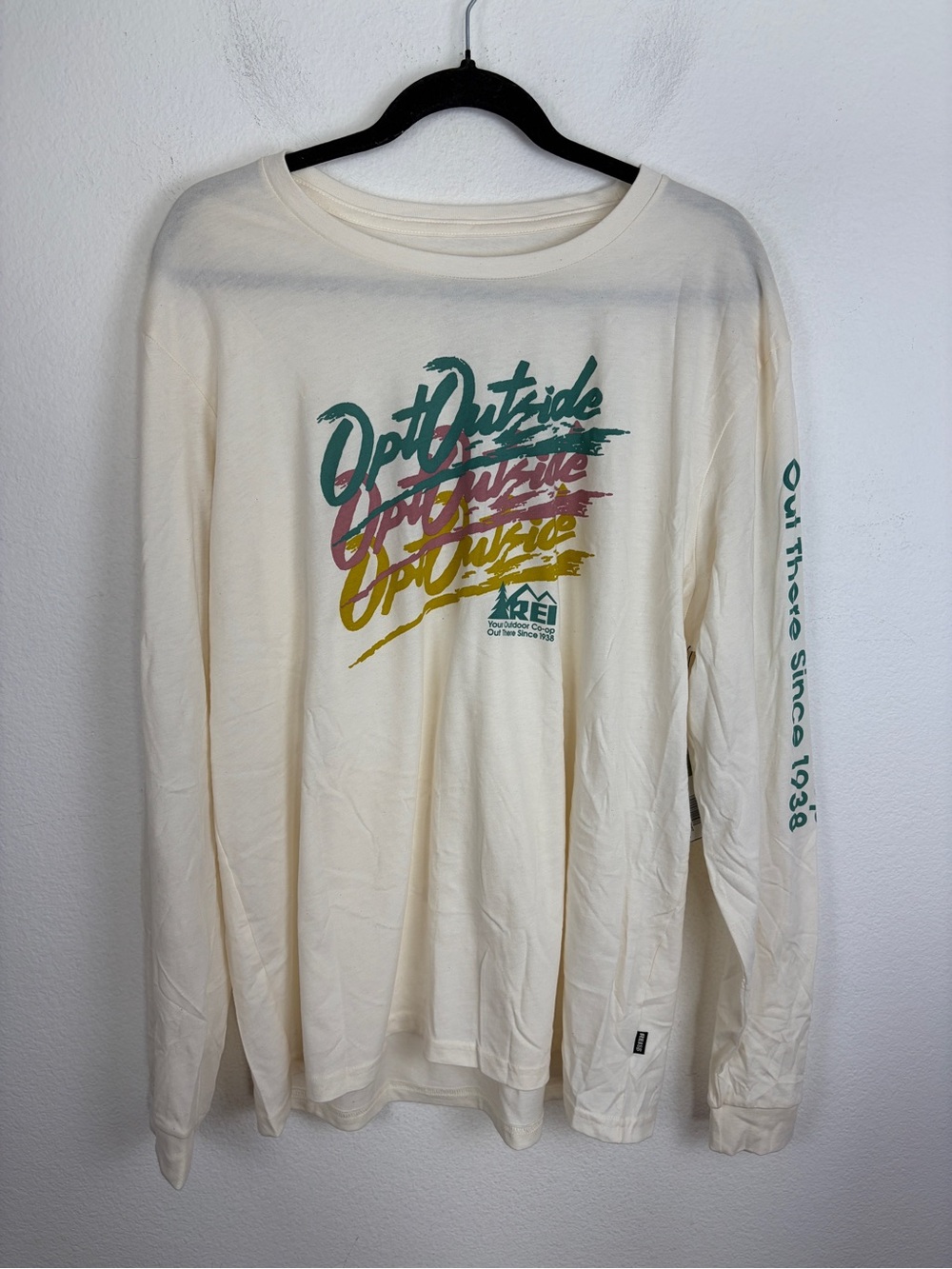 REI Co-op Opt Outside Retro Long-Sleeve Graphic T-Shirt ivory/cream Men’s L NWT